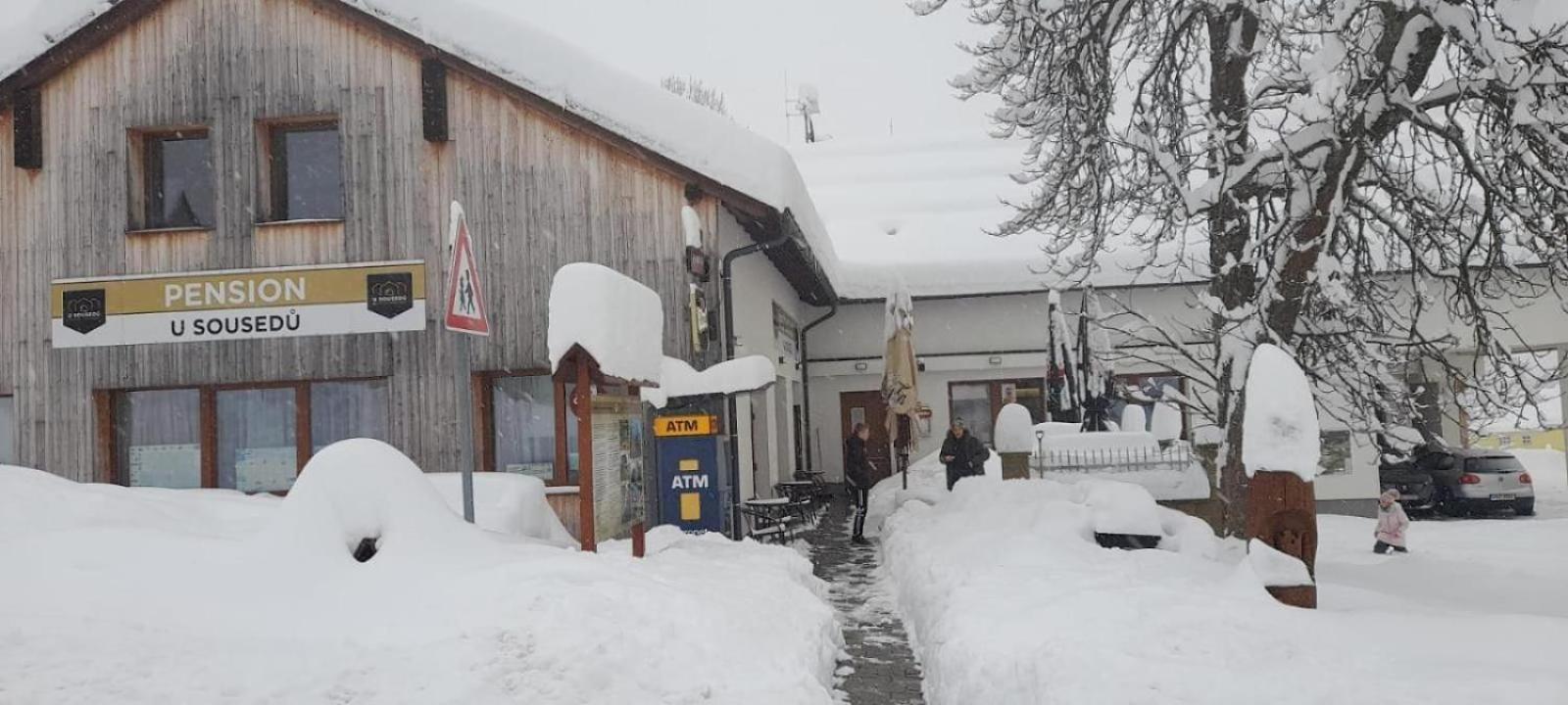 Penzion A Restaurace U Sousedu Strazny Zewnętrze zdjęcie